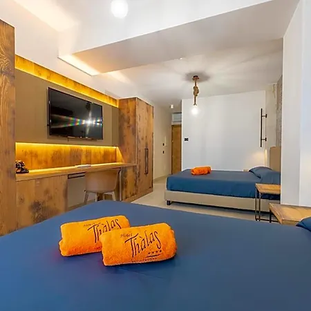 Thalas Club